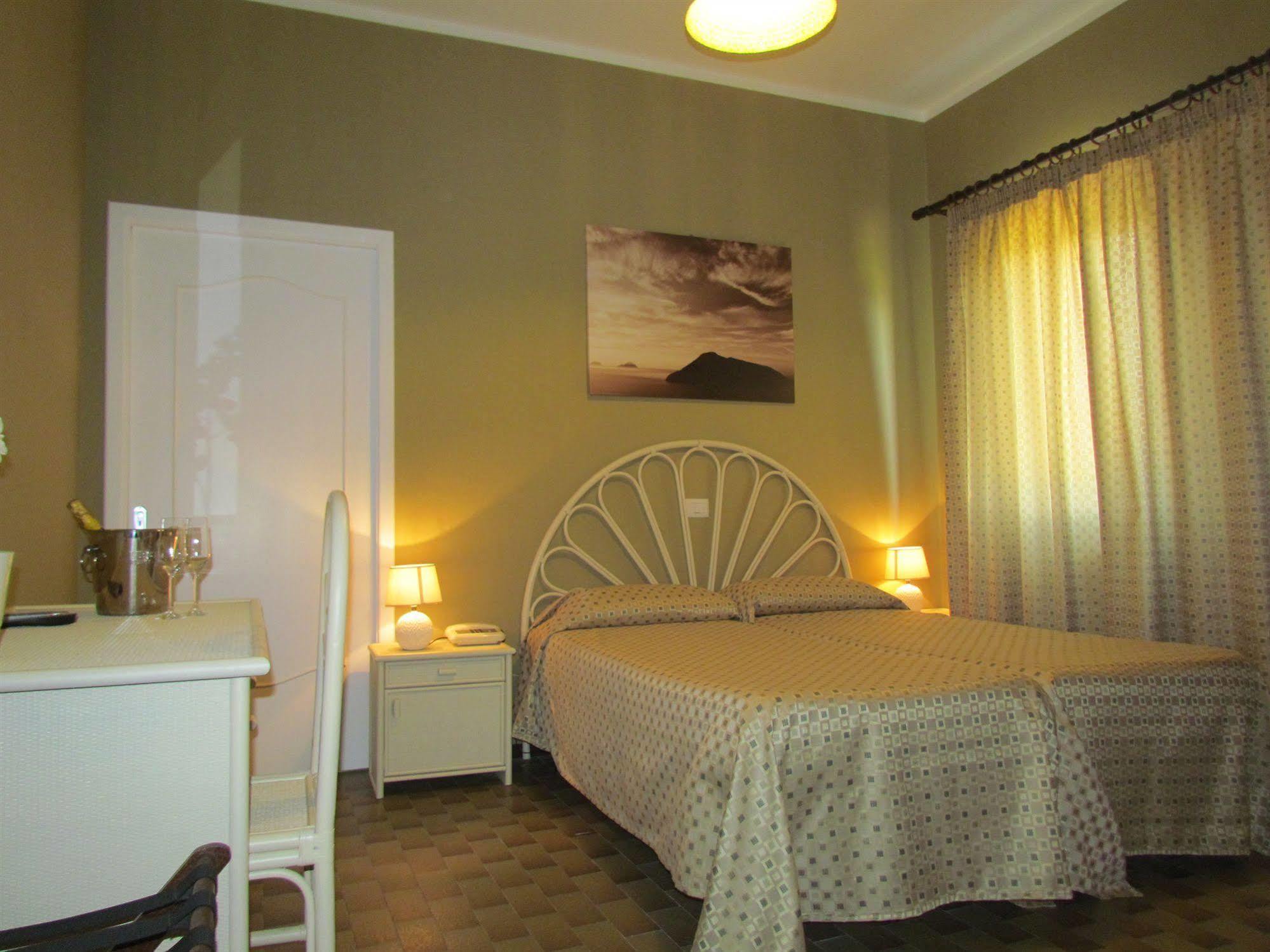 Pietra Pomice Hotel Lipari  Eksteriør billede